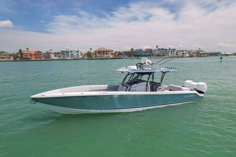 Nor-Tech 390 Sport Yacht For Sale
