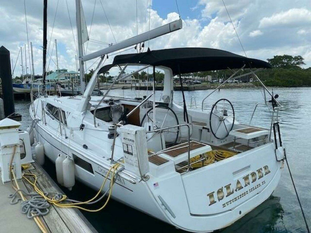 Beneteau 41.1 Yacht For Sale