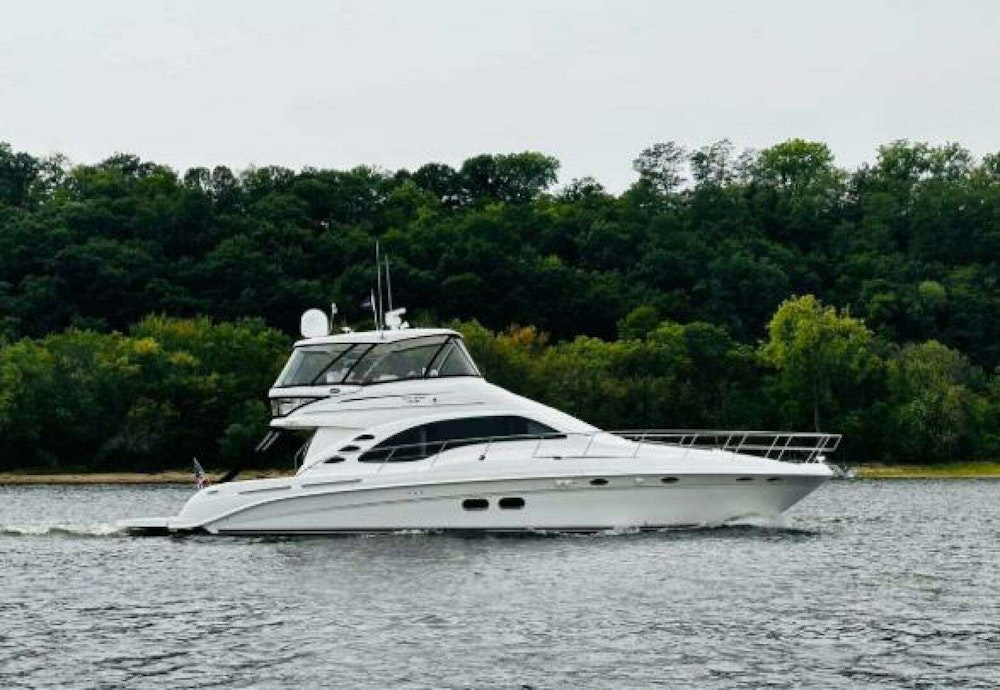 Sea Ray 580 Sedan Bridge Yacht For Sale
