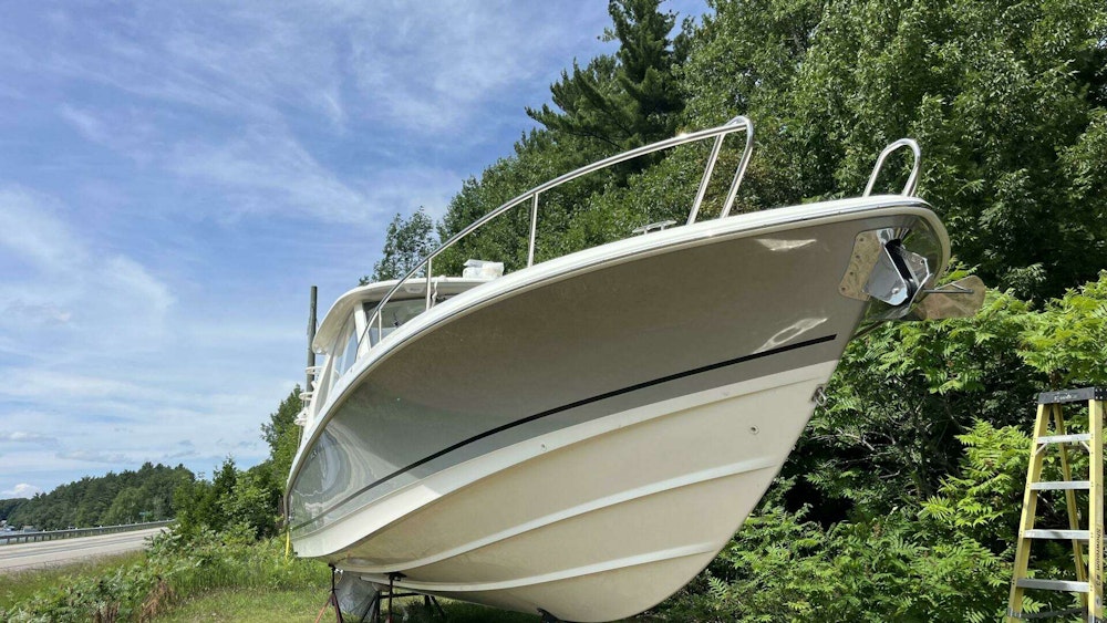 Boston Whaler 380 Realm Yacht For Sale