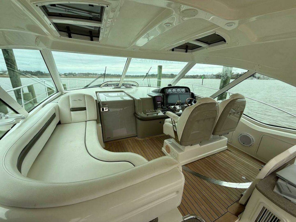 Sea Ray 48 Sundancer Yacht For Sale