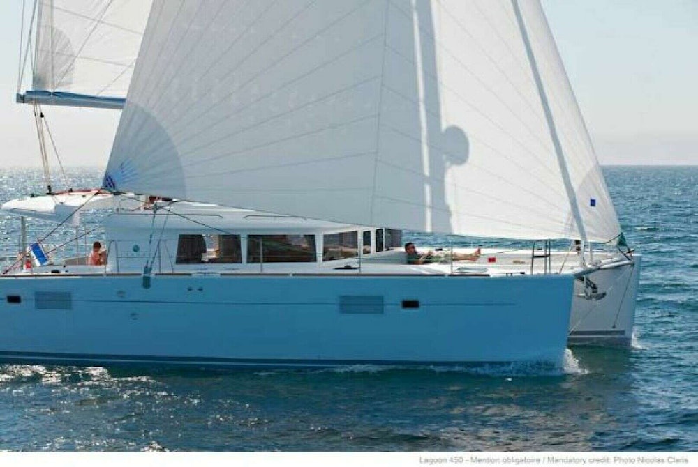 Lagoon  Yacht For Sale