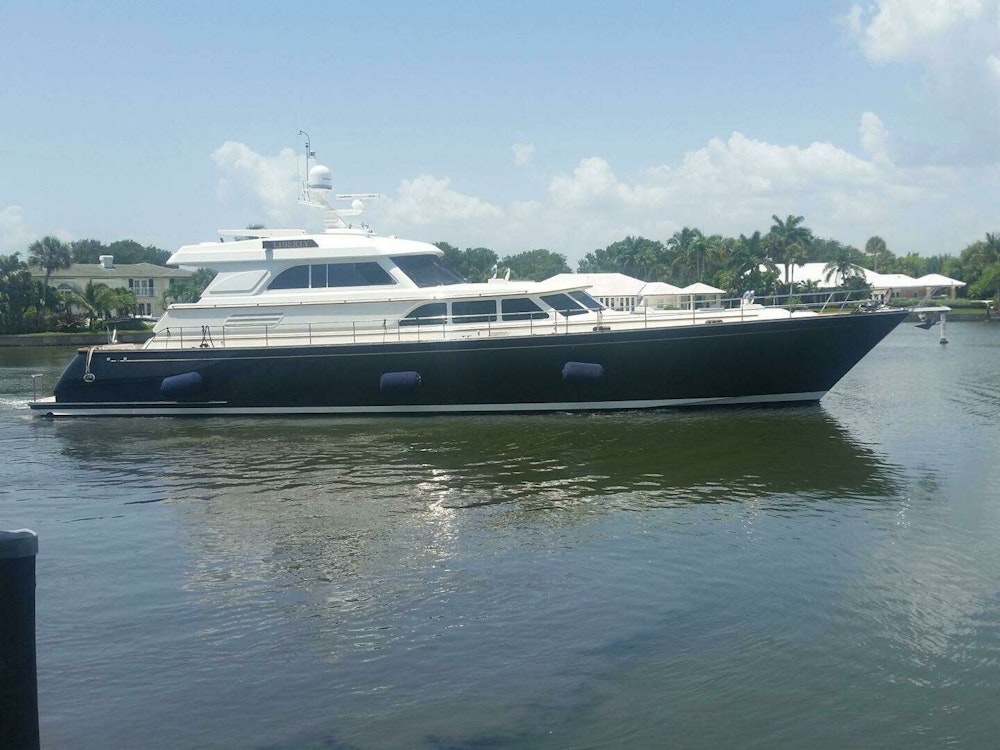 Lyman-Morse 82 Yacht For Sale
