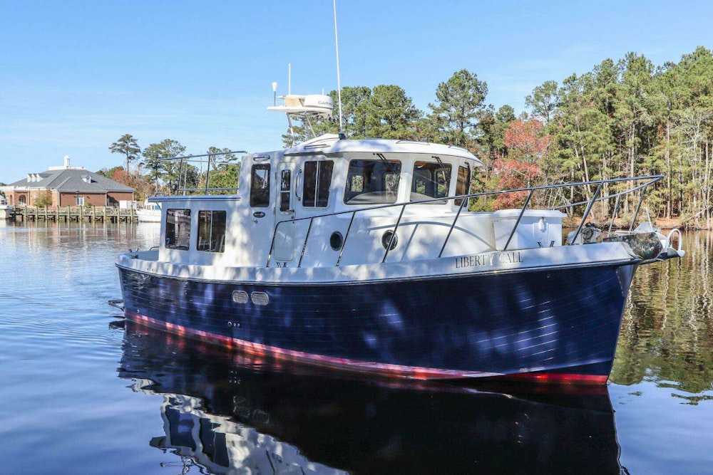 American Tug 34 Yacht For Sale