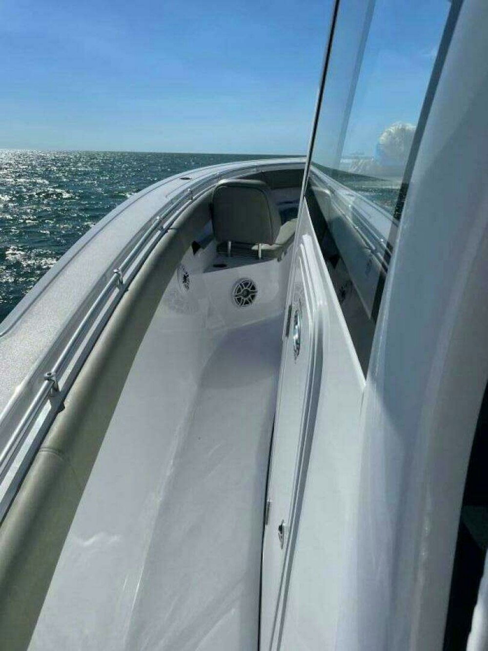 Sportsman 352 Yacht For Sale