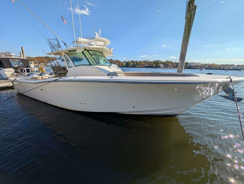 Grady-White Canyon 366 Yacht For Sale