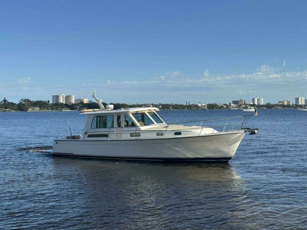 Sabre Salon Express Yacht For Sale