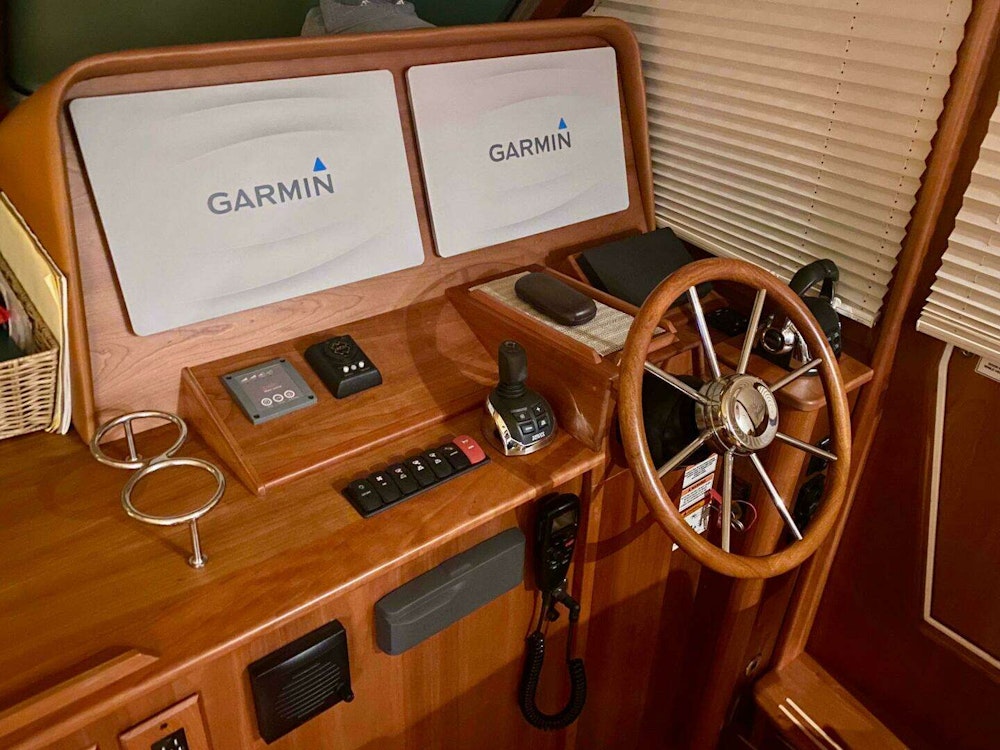Sabre 42 Salon Express Yacht For Sale
