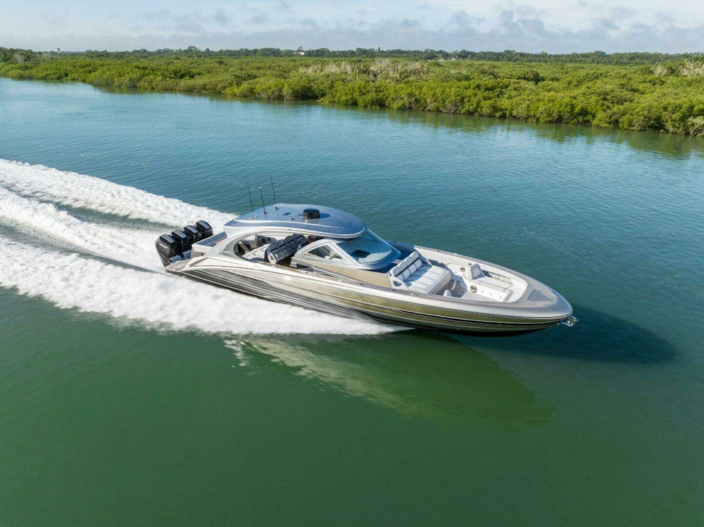 Mystic M5200 Yacht For Sale