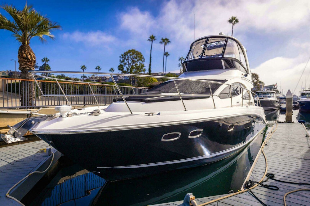 Sea Ray  Yacht For Sale