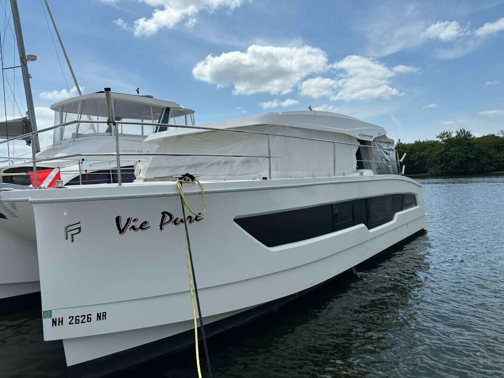 Fountaine Pajot  Yacht For Sale