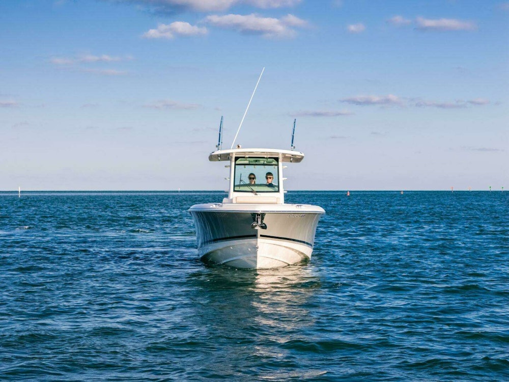 Boston Whaler 330 Outrage Yacht For Sale
