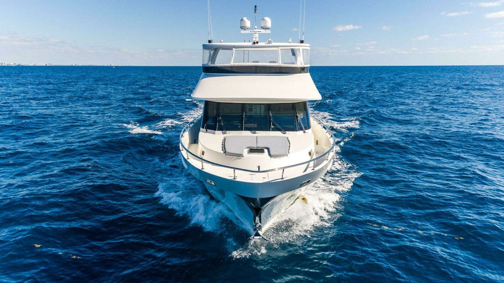 Ocean Alexander 85E Yacht For Sale