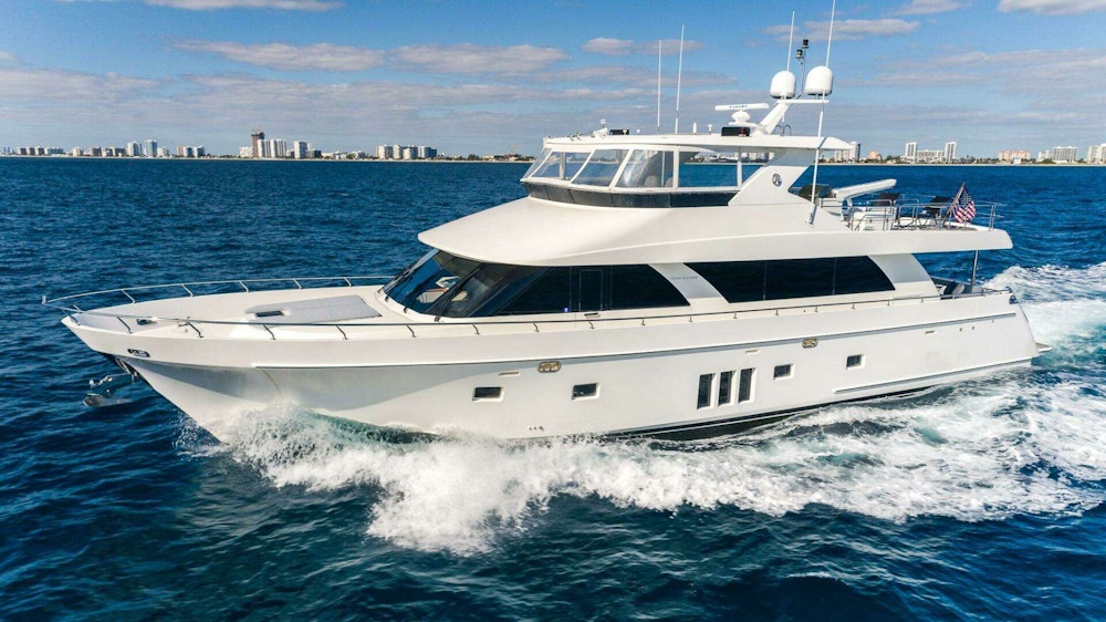 Ocean Alexander 85E Yacht For Sale