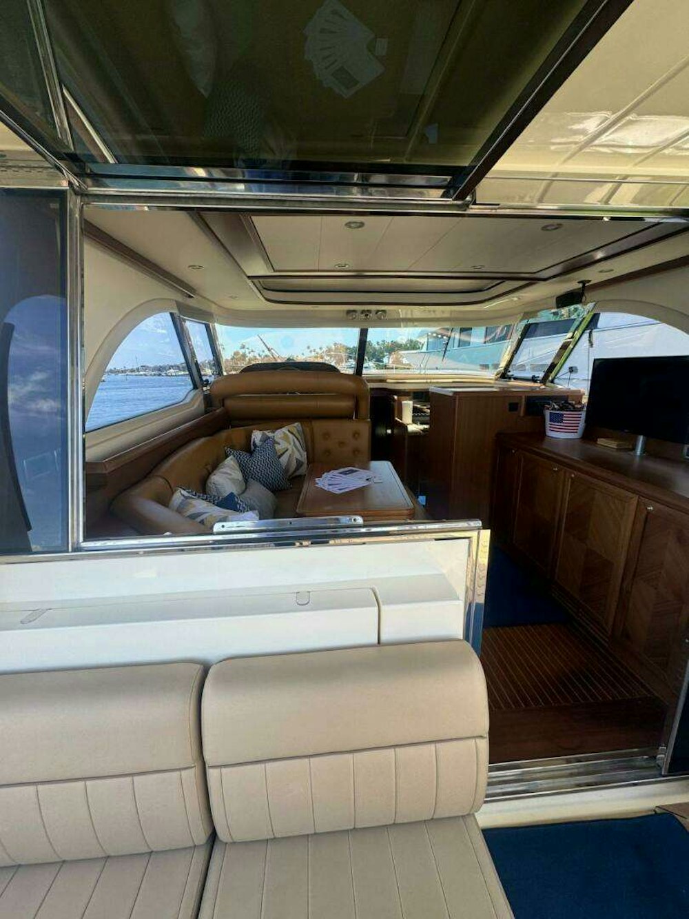 Mochi Craft  Yacht For Sale