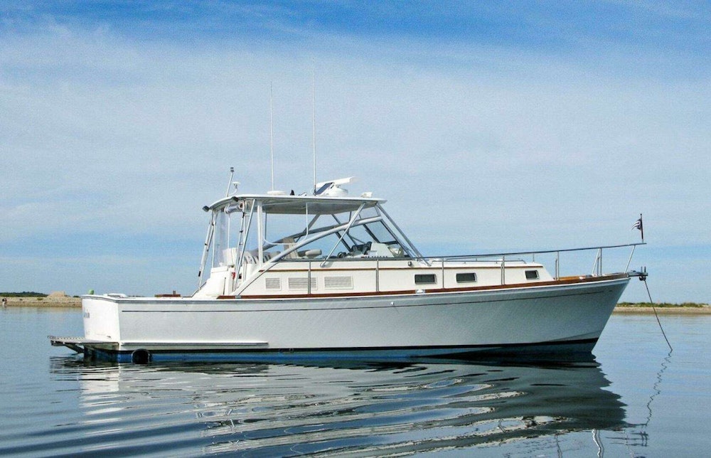 Grand Banks 38 Eastbay EX Yacht For Sale