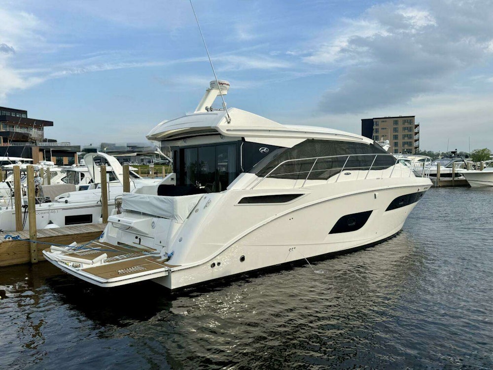 Sea Ray  Yacht For Sale