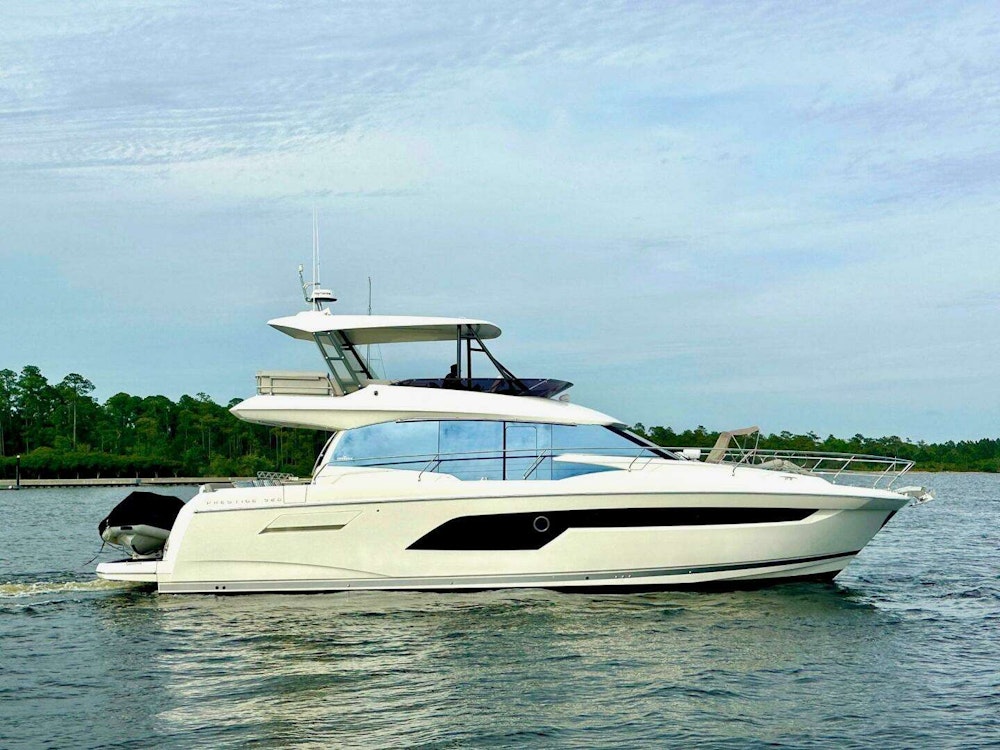 Prestige  Yacht For Sale