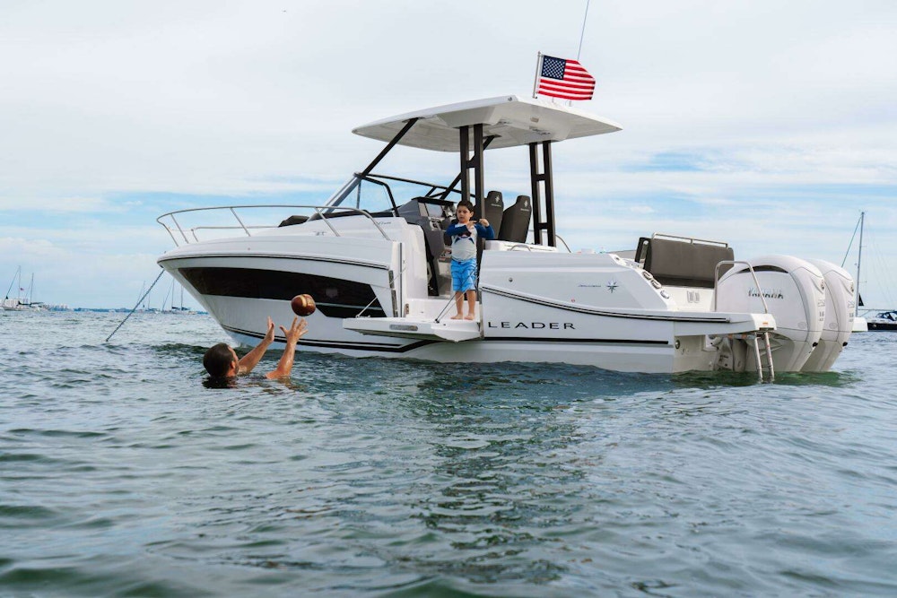 Jeanneau Leader 9.0 WA S2 Yacht For Sale