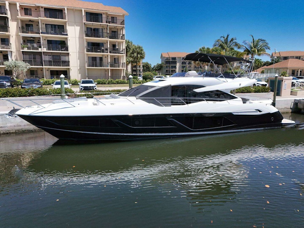 Sunseeker 74 Sport Yacht Yacht For Sale