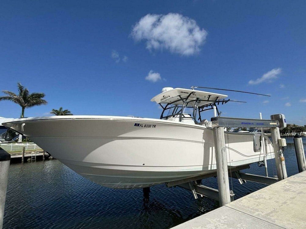 Sea Fox 328 Commander Yacht For Sale