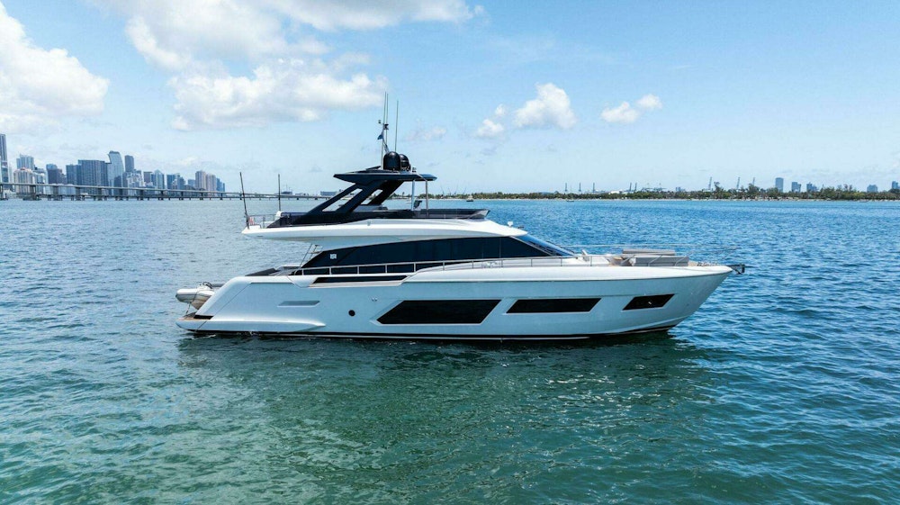 Ferretti Yachts 670 Yacht For Sale