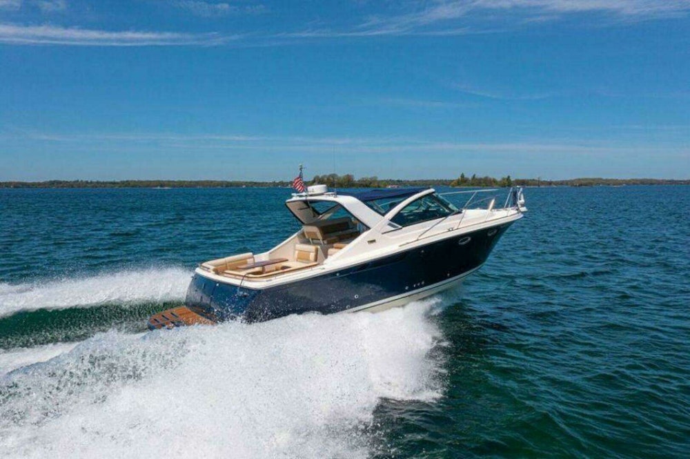 Tiara Yachts 3100 Coronet Yacht For Sale