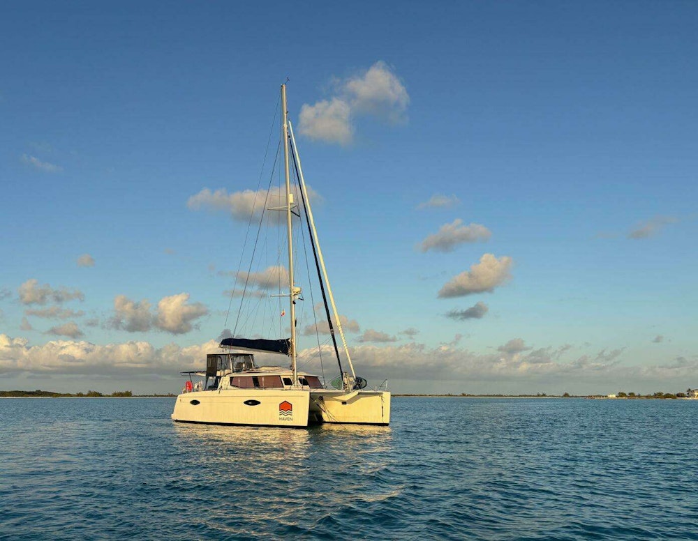 Fountaine Pajot Helia 44 Yacht For Sale