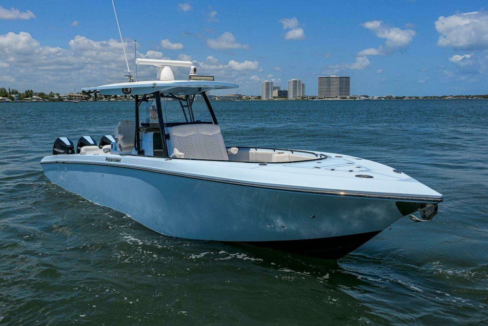 Fountain CC Yacht For Sale