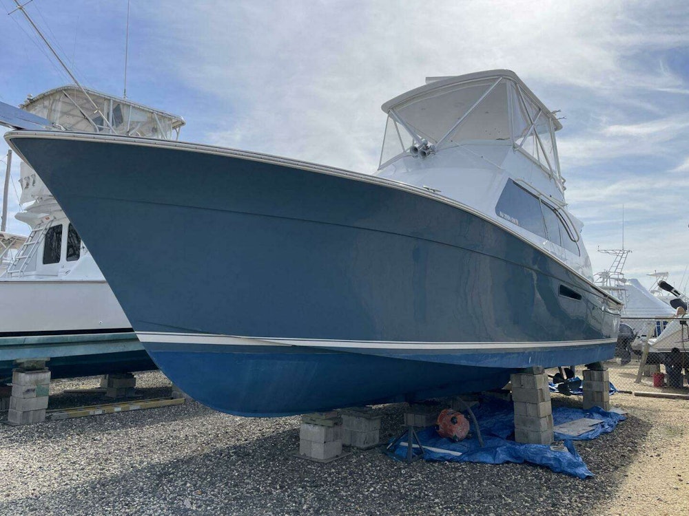 Egg Harbor Convertible Yacht For Sale