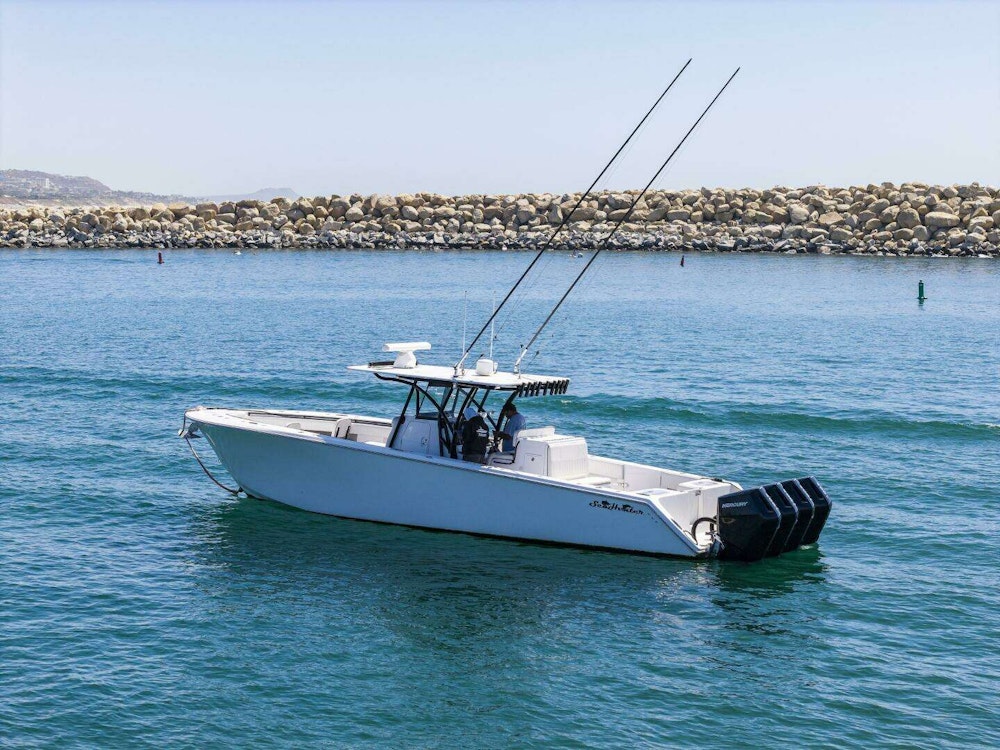 SeaHunter 39 Center Console Yacht For Sale