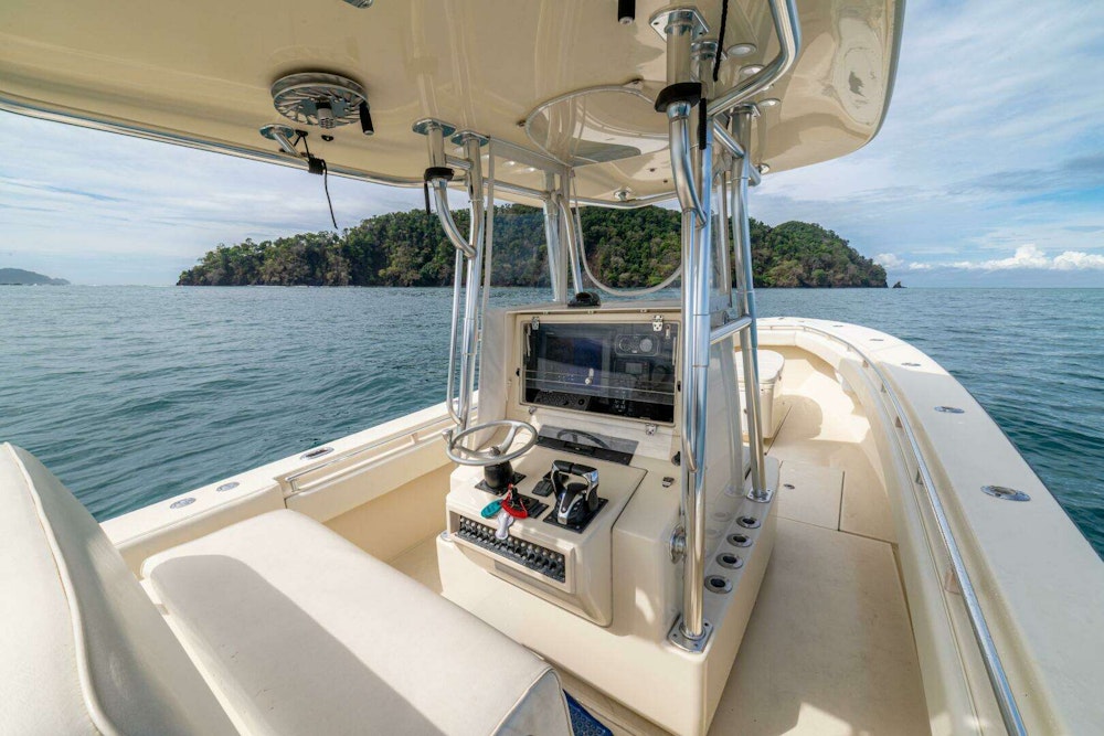 Contender 33 Yacht For Sale