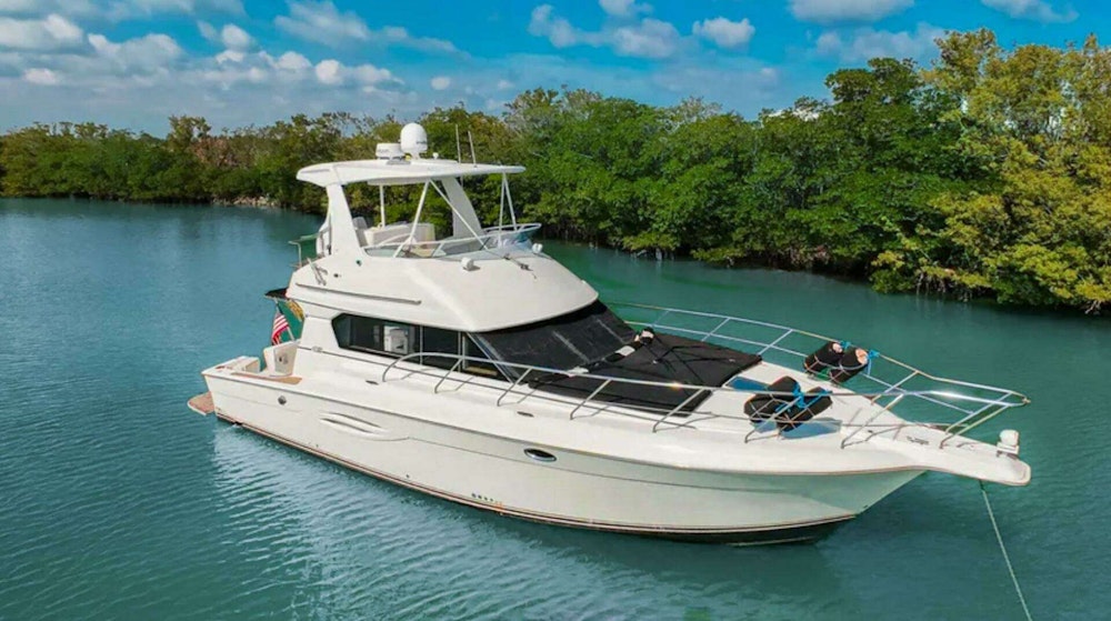 Silverton  Yacht For Sale