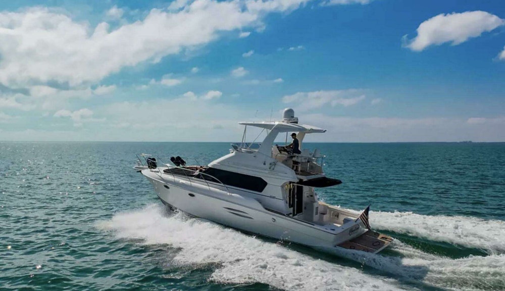 Silverton  Yacht For Sale