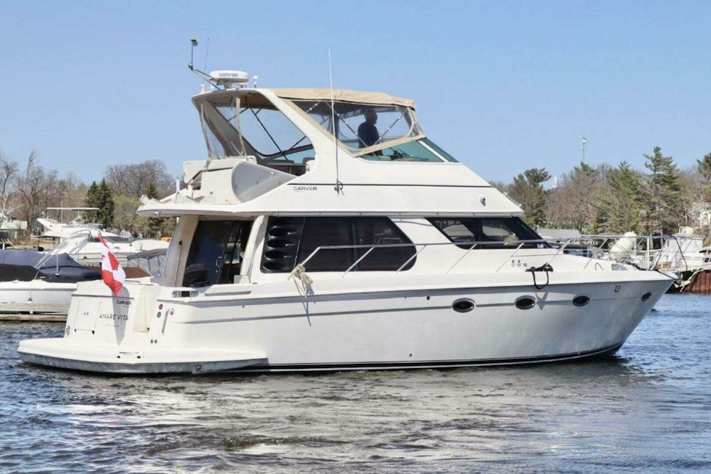 Carver 460 voyager Yacht For Sale