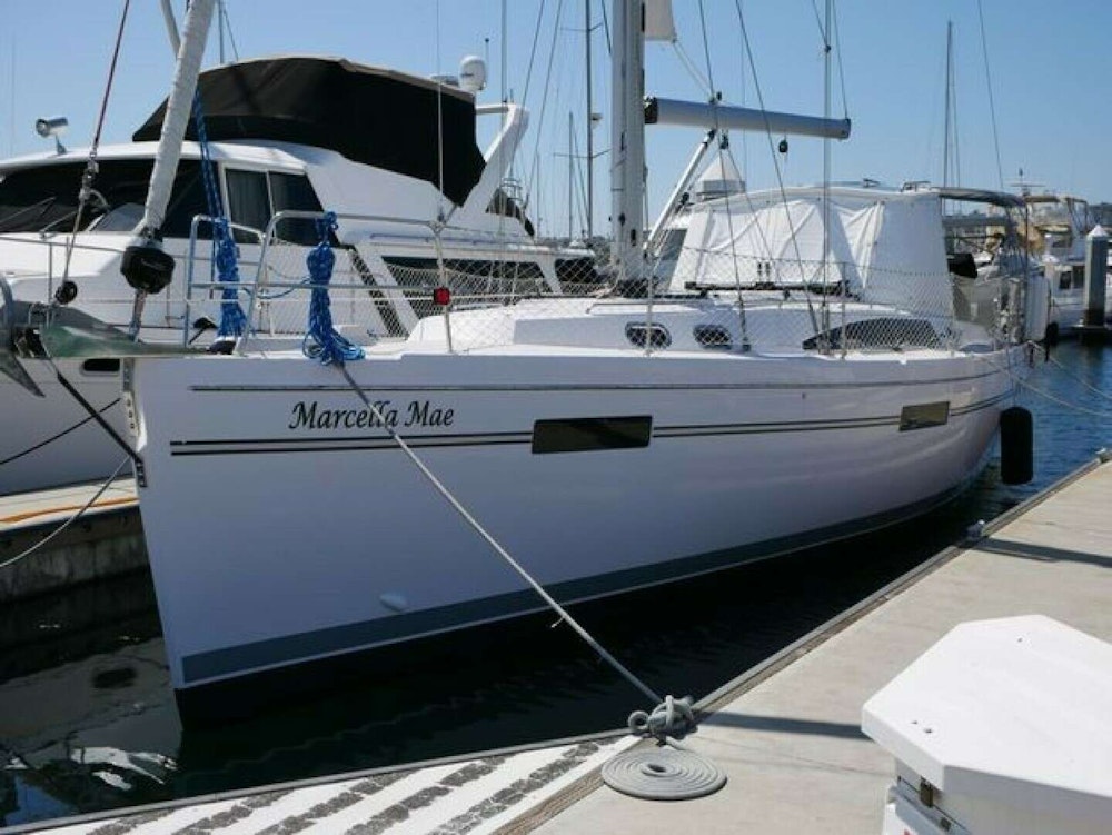 Catalina 425 Yacht For Sale