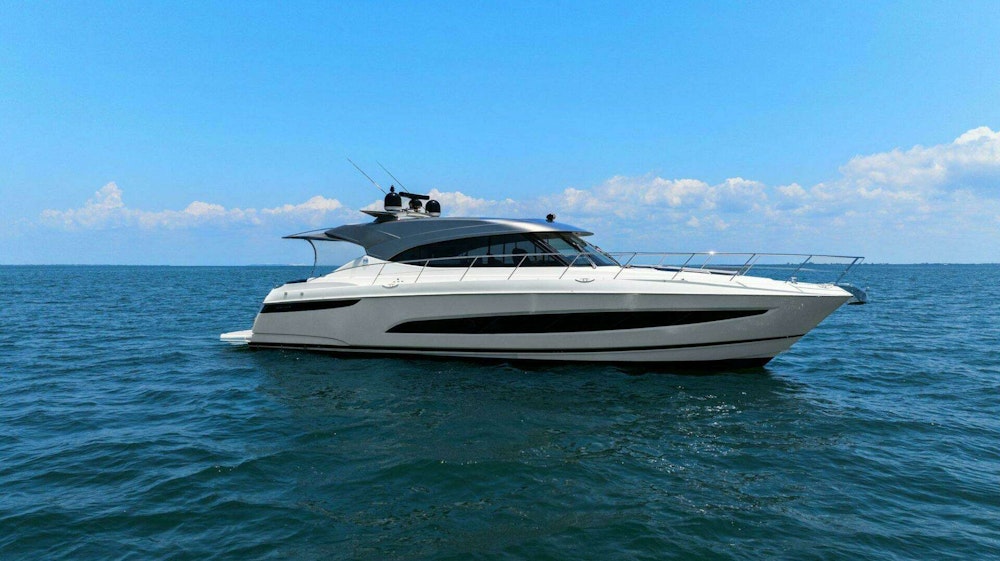Riviera 5400 Sport Yacht Yacht For Sale