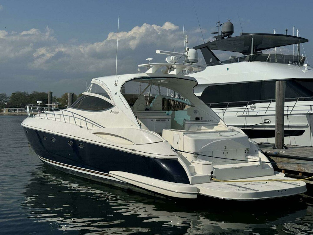 Cruisers Yachts 540 Express Yacht For Sale