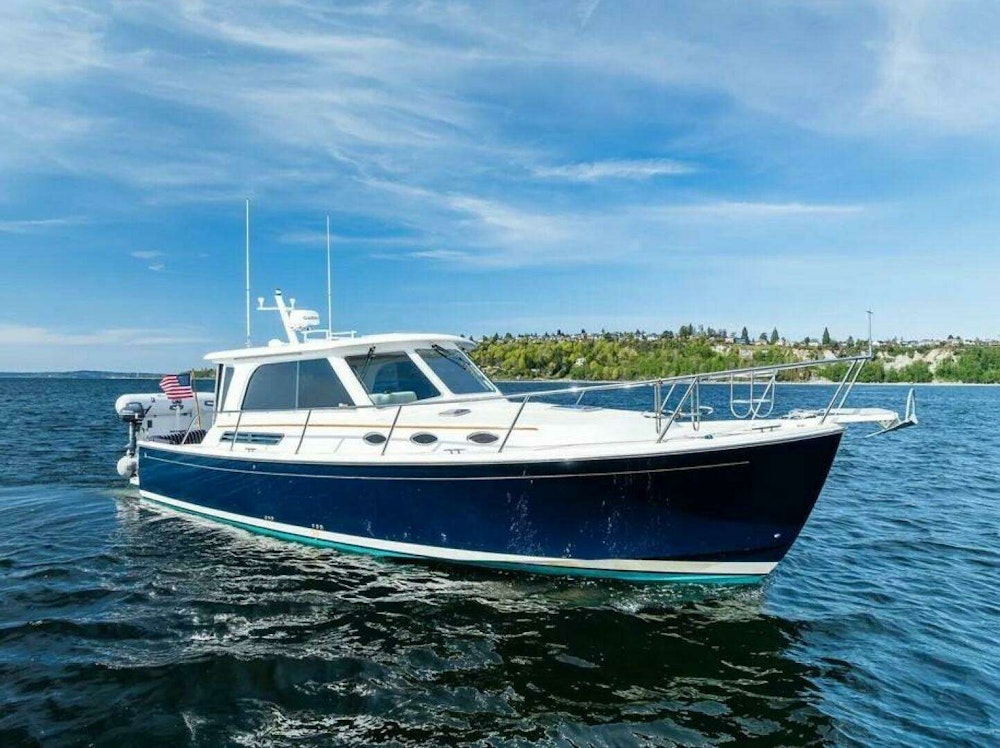Back Cove Back Cove 370 Yacht For Sale