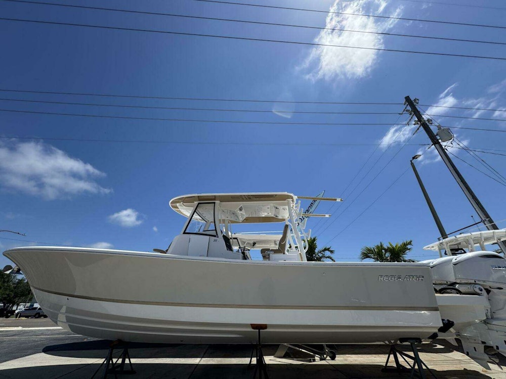 Regulator 35cc Yacht For Sale