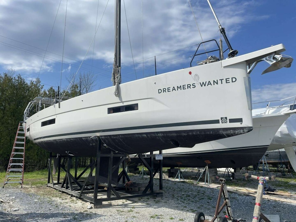 Dufour 530 Ocean Version Yacht For Sale