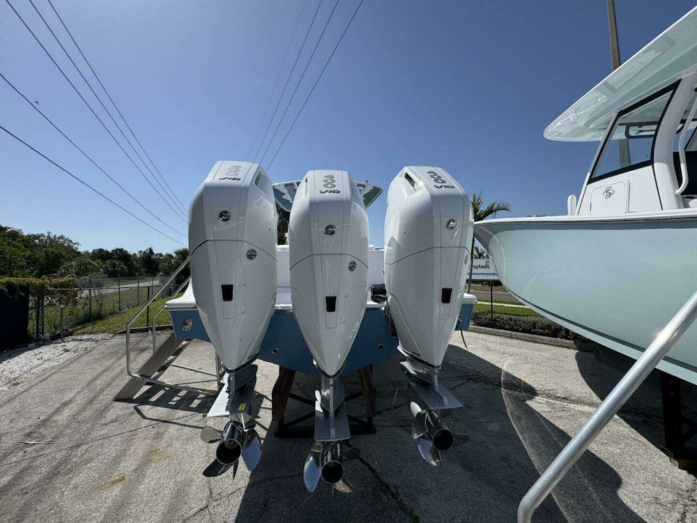 Sportsman 352 Open Yacht For Sale