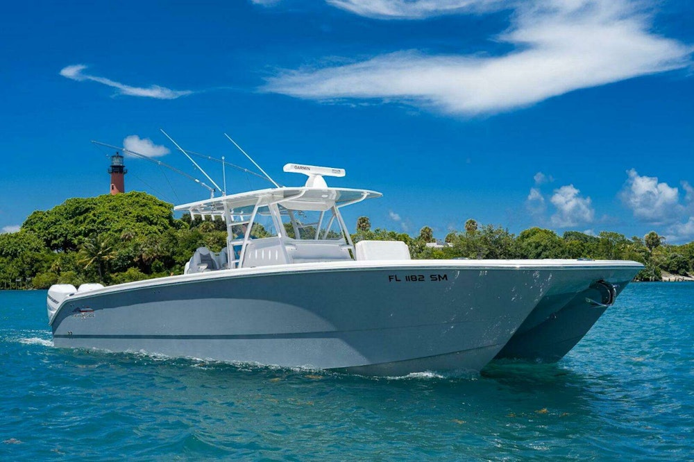 Invincible 40 Catamaran Yacht For Sale