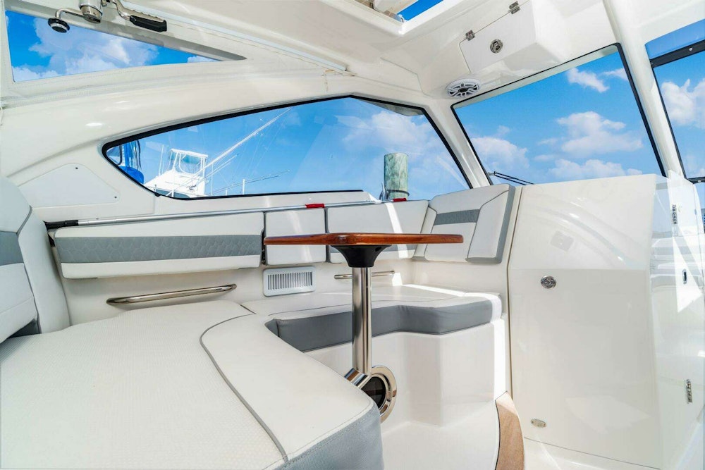 Pursuit 365DC Yacht For Sale