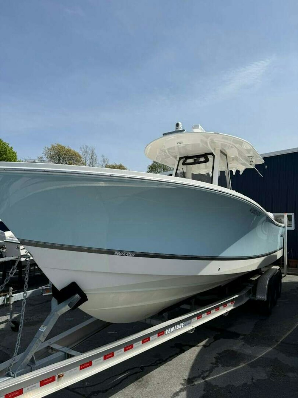 Regulator 31 Yacht For Sale