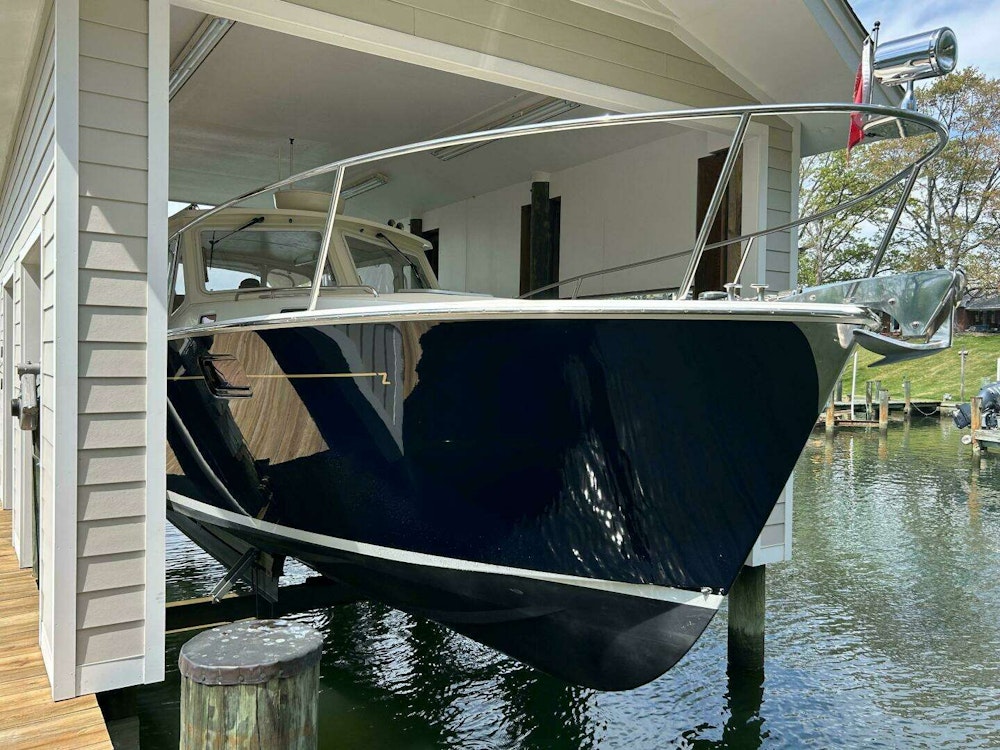 MJM 36Z Yacht For Sale