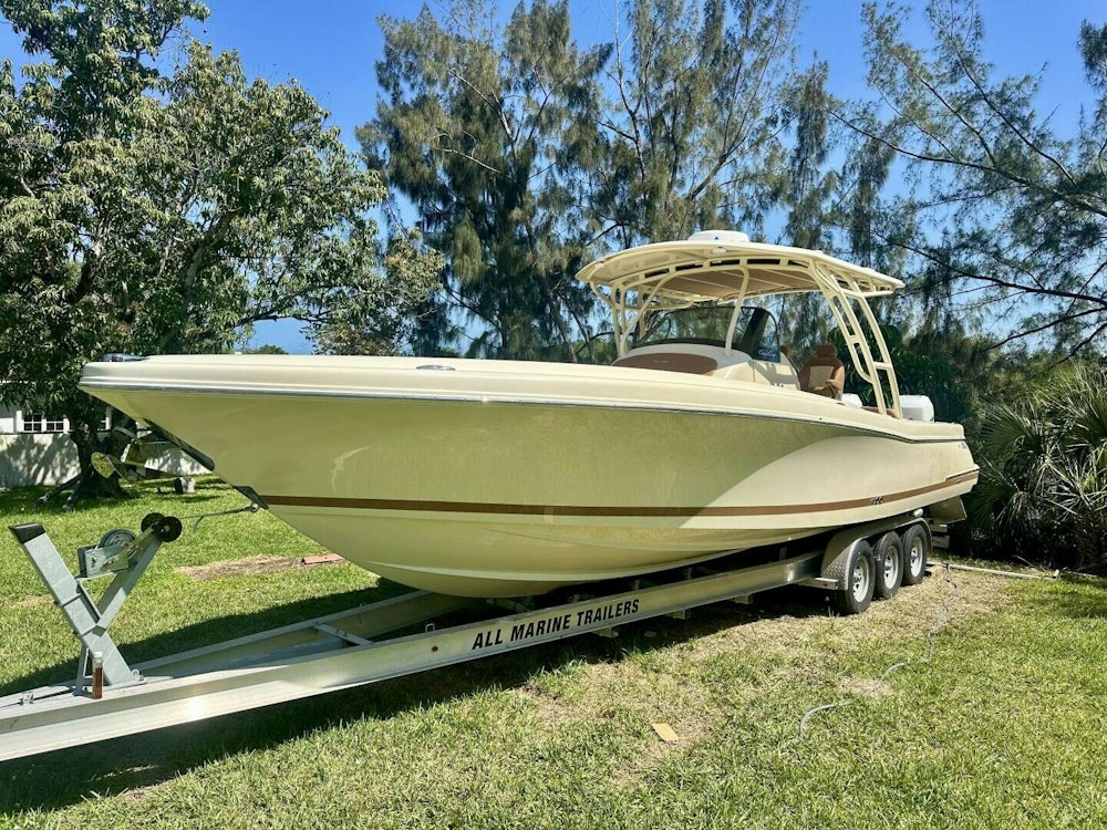 Chris-Craft Catalina 34 Yacht For Sale