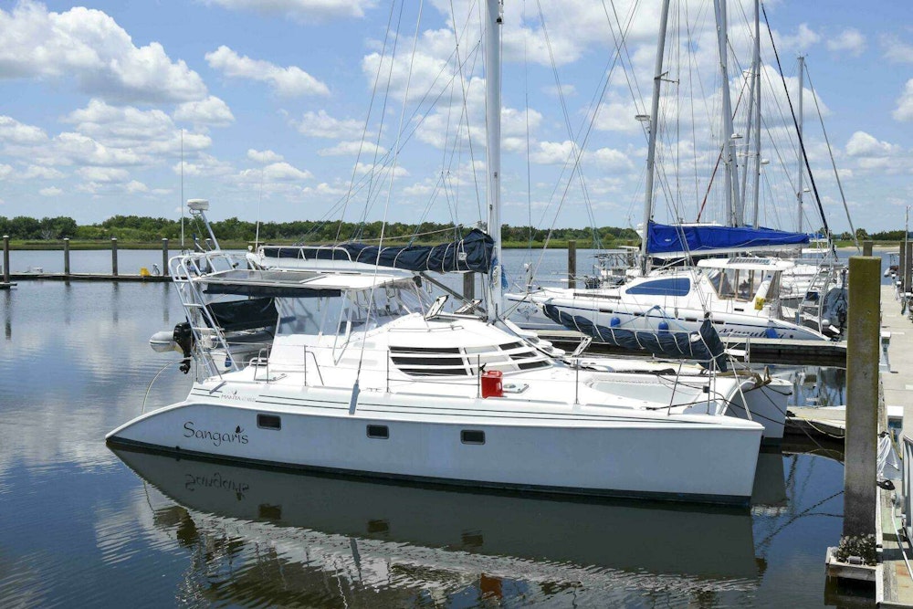 Manta  Yacht For Sale