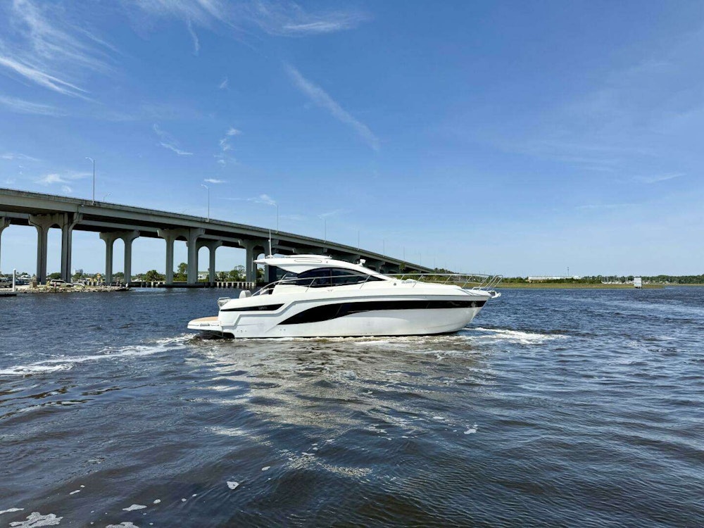 Bavaria SR41 Yacht For Sale