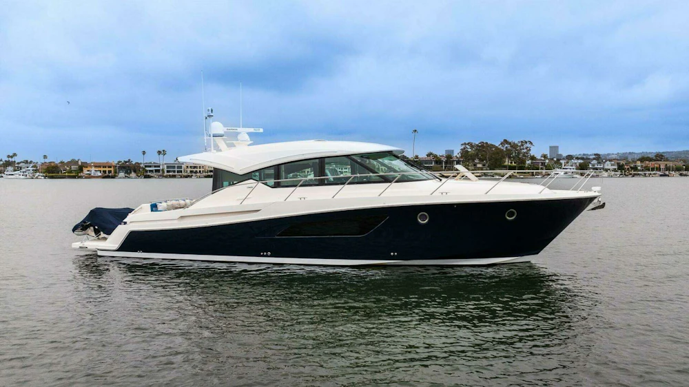 Tiara Yachts 53 Coupe Yacht For Sale
